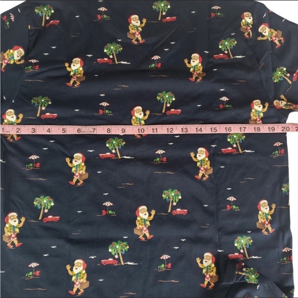 Denim and Flower Christmas Tshirt size M NWT - Picture 8 of 8